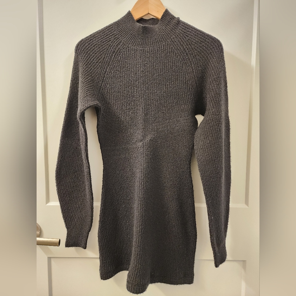 Abercrombie& Fitch Sweater Dress